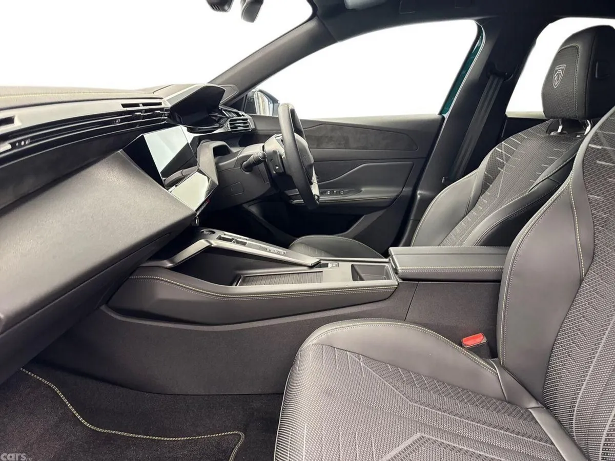 Peugeot 308 Hatchback, Petrol Hybrid, 2026, 