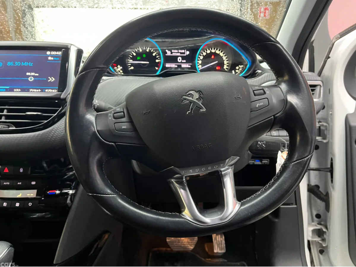 Peugeot 2008 SUV, Petrol, 2018, White