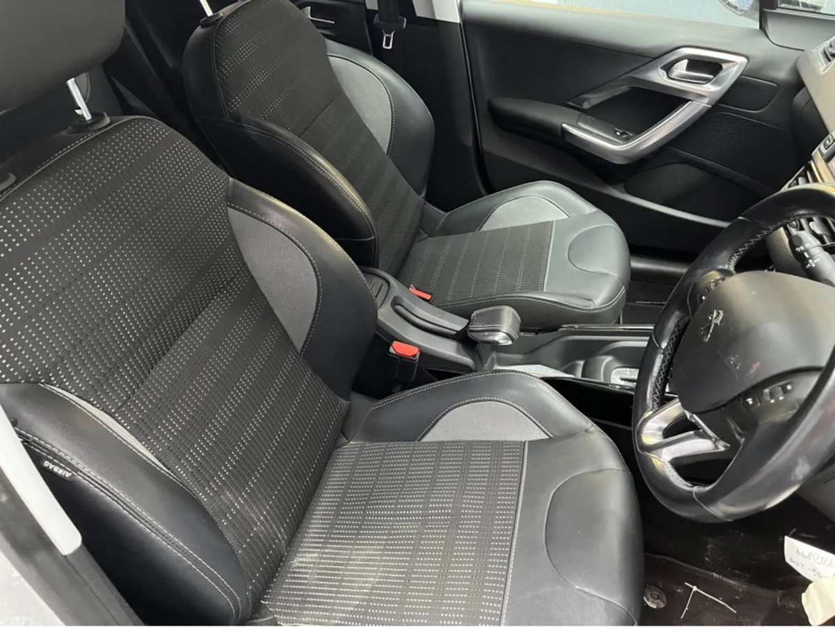 Peugeot 2008 SUV, Petrol, 2018, White