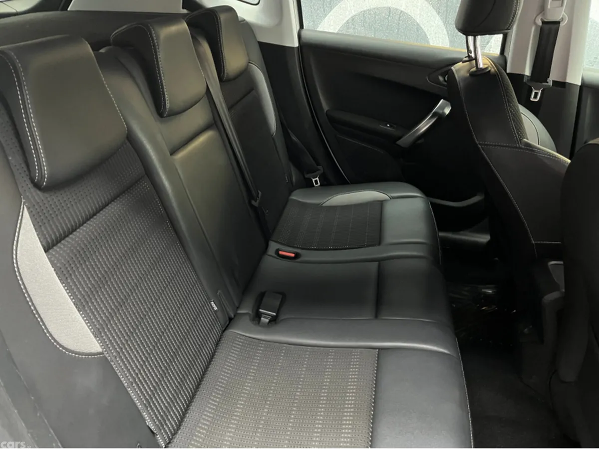 Peugeot 2008 SUV, Petrol, 2018, White