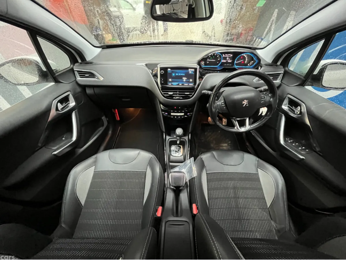 Peugeot 2008 SUV, Petrol, 2018, White