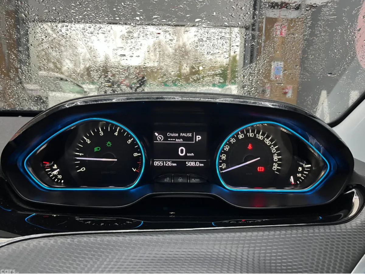 Peugeot 2008 SUV, Petrol, 2018, White