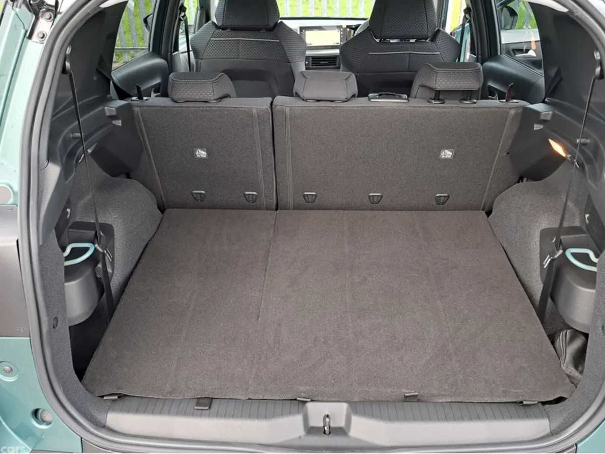 Opel Frontera SUV, Petrol Hybrid, 2026, Green