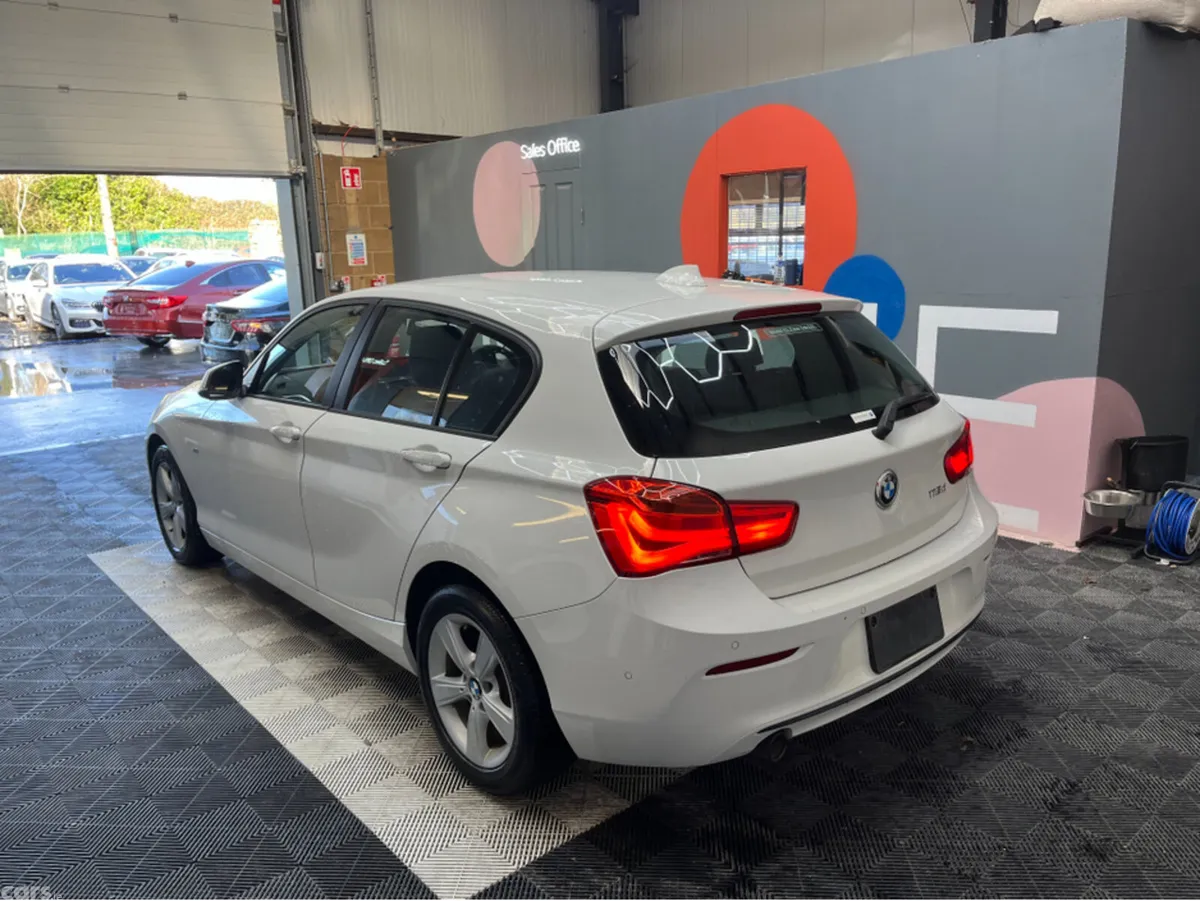 BMW 1-Series Hatchback, Diesel, 2017, White