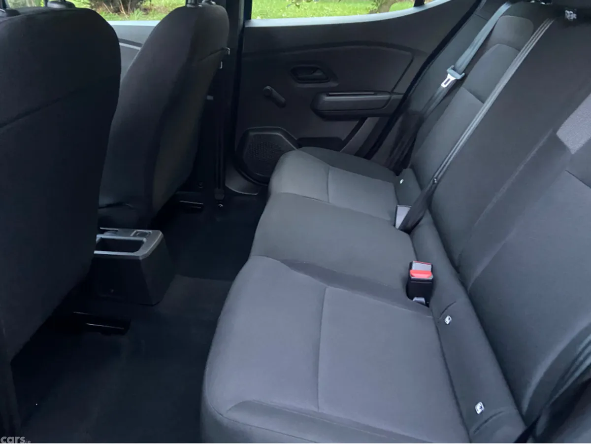Dacia Sandero Hatchback, Petrol, 2024, Blue