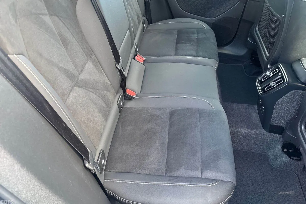 Volvo XC40 SUV, Petrol Hybrid, 2025, Blue