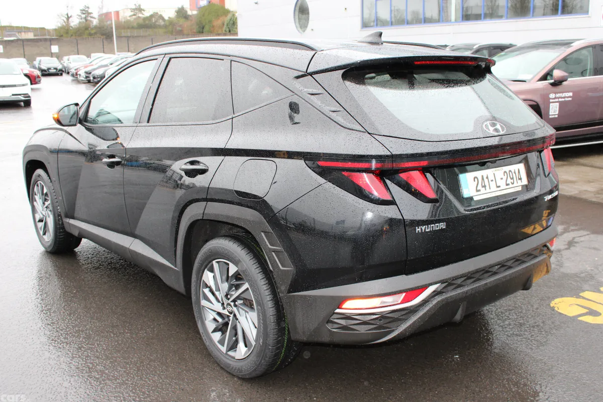 Hyundai Tucson SUV, Diesel, 2024, Black