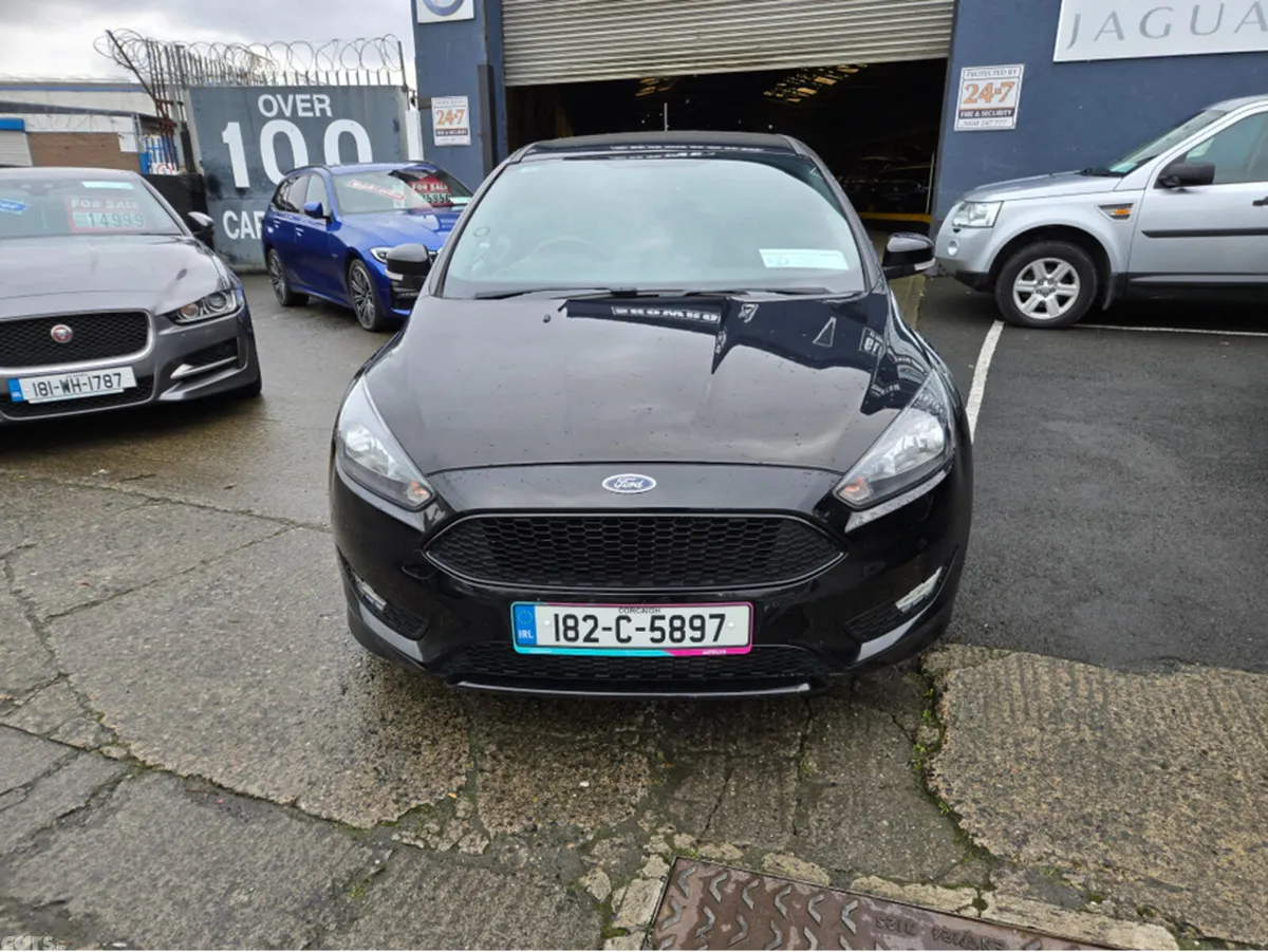 Ford Focus Hatchback, Petrol, 2018, Black