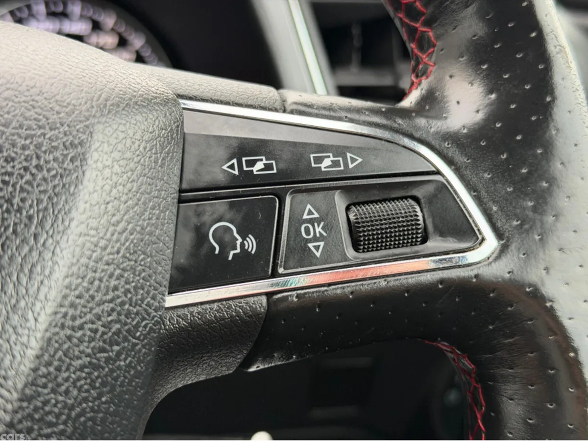 SEAT Leon Hatchback, Diesel, 2017, Black