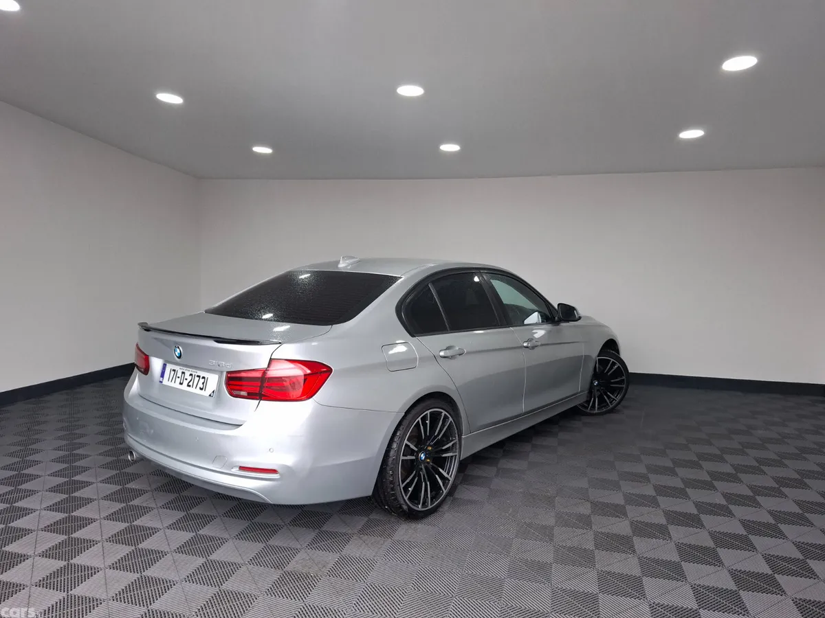 BMW 3-Series Saloon, Diesel, 2017, Grey