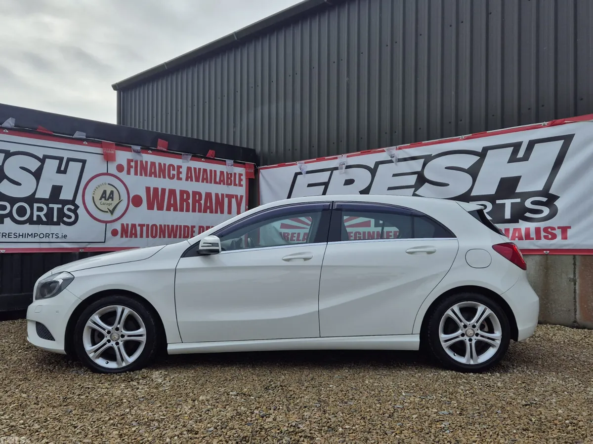 Mercedes-Benz A-Class Hatchback, Petrol, 2014, White