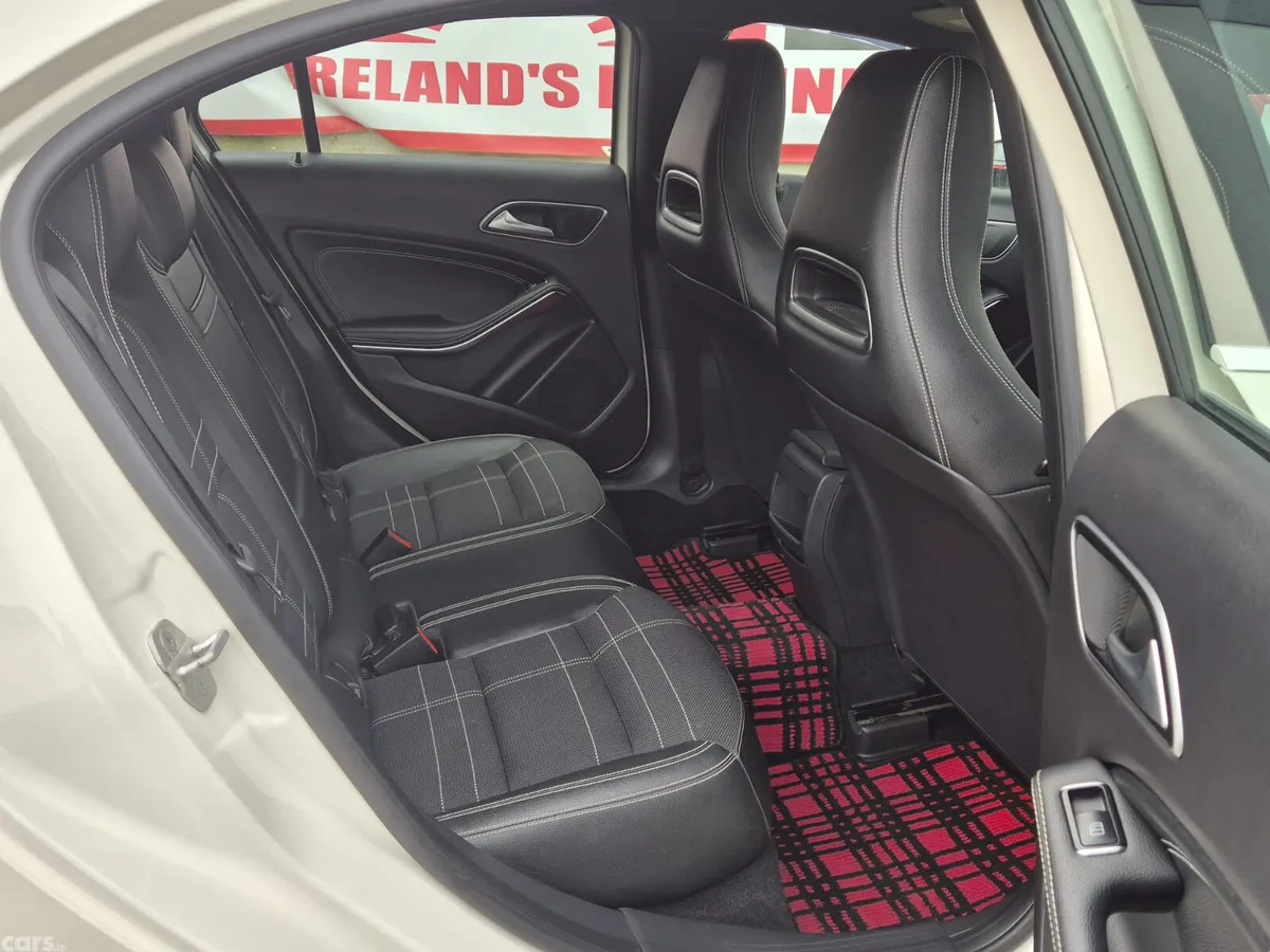 Mercedes-Benz A-Class Hatchback, Petrol, 2014, White