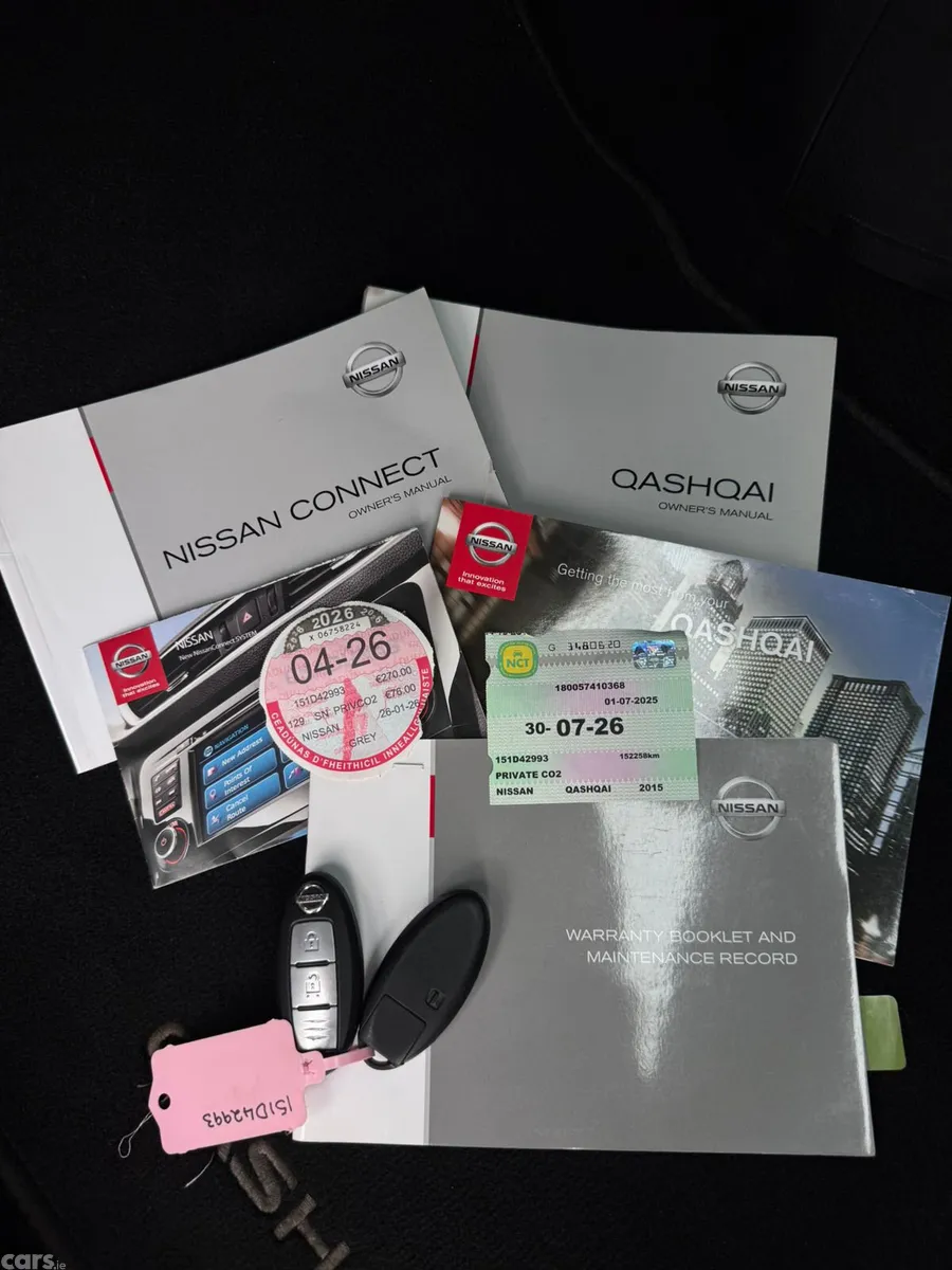 Nissan Qashqai Hatchback, Petrol, 2015, Grey