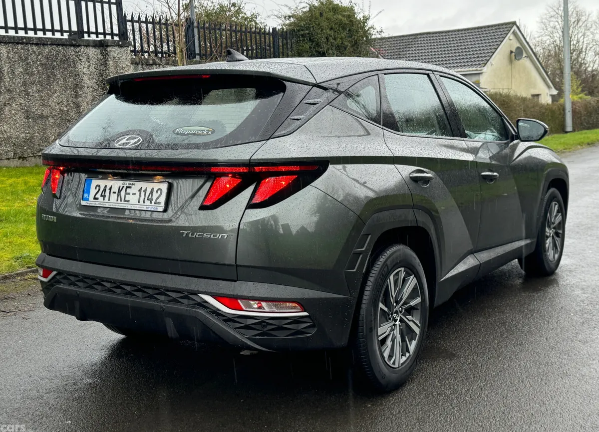 Hyundai Tucson SUV, Diesel, 2024, Grey