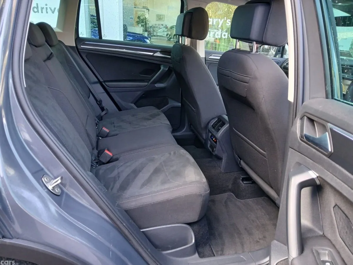 Volkswagen Tiguan SUV, Diesel, 2023, Grey