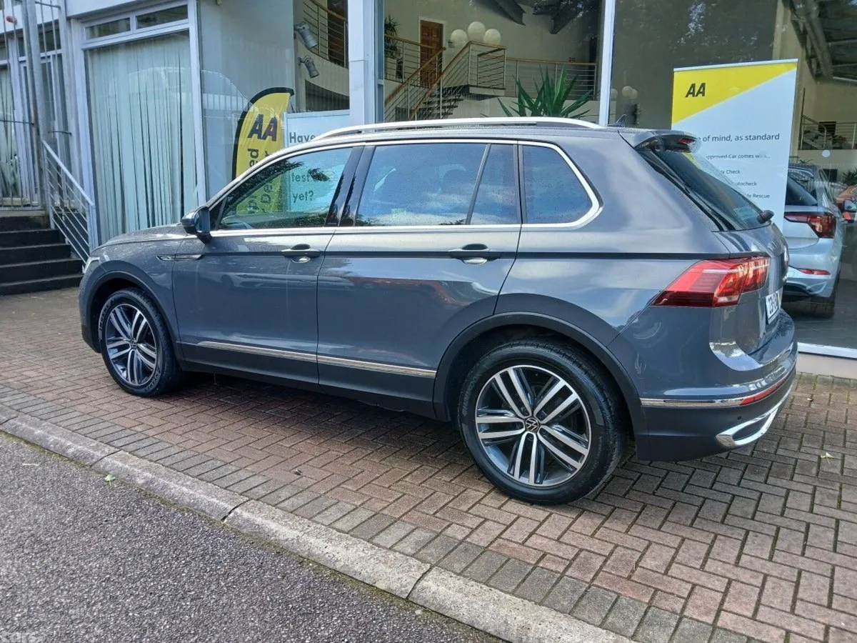 Volkswagen Tiguan SUV, Diesel, 2023, Grey
