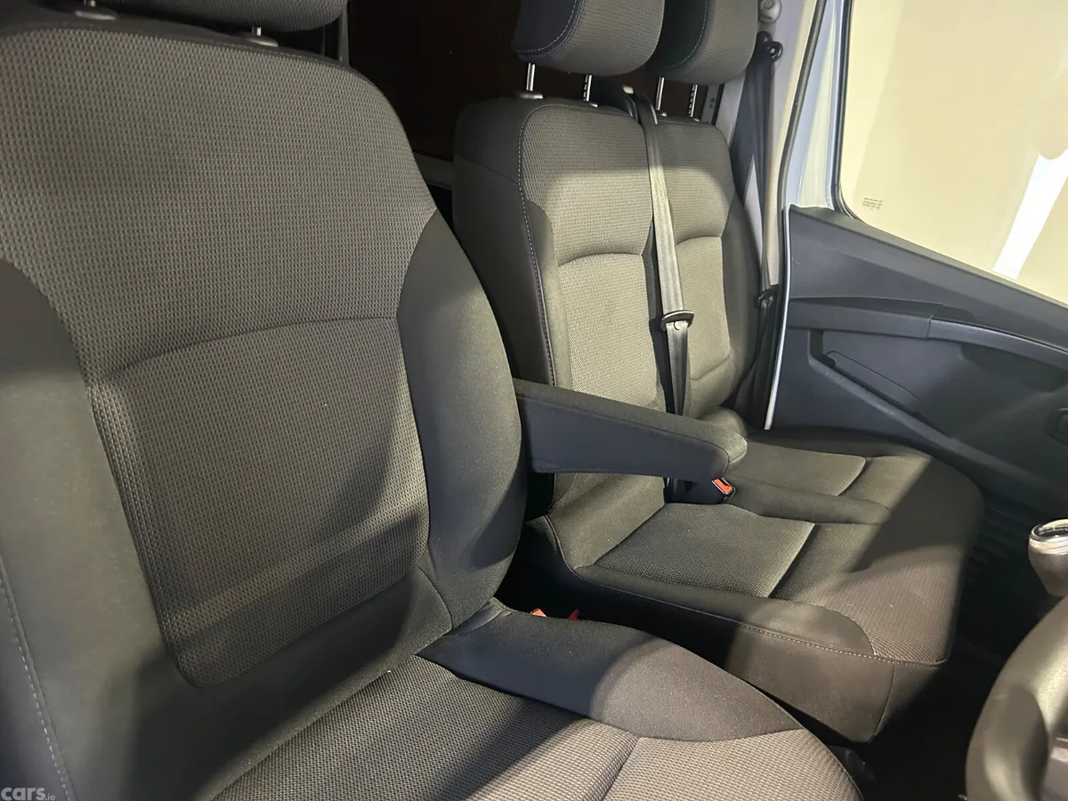 Nissan Primastar MPV, Diesel, 2022, White
