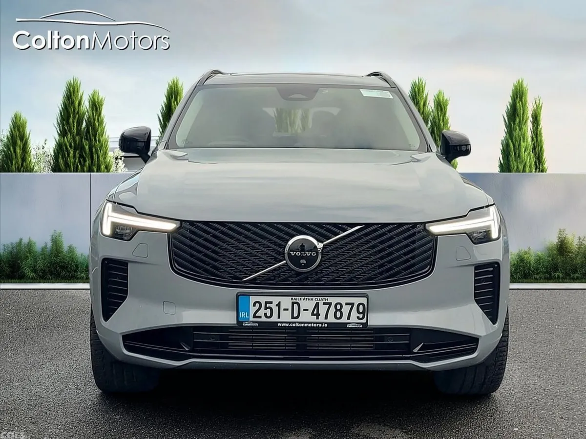 Volvo XC90 SUV, Petrol Plug-in Hybrid, 2025, Grey