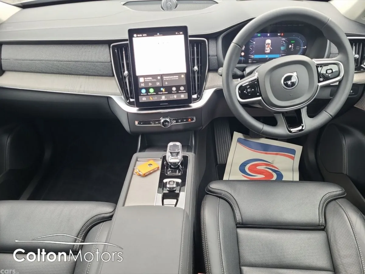 Volvo XC90 SUV, Petrol Plug-in Hybrid, 2025, Grey