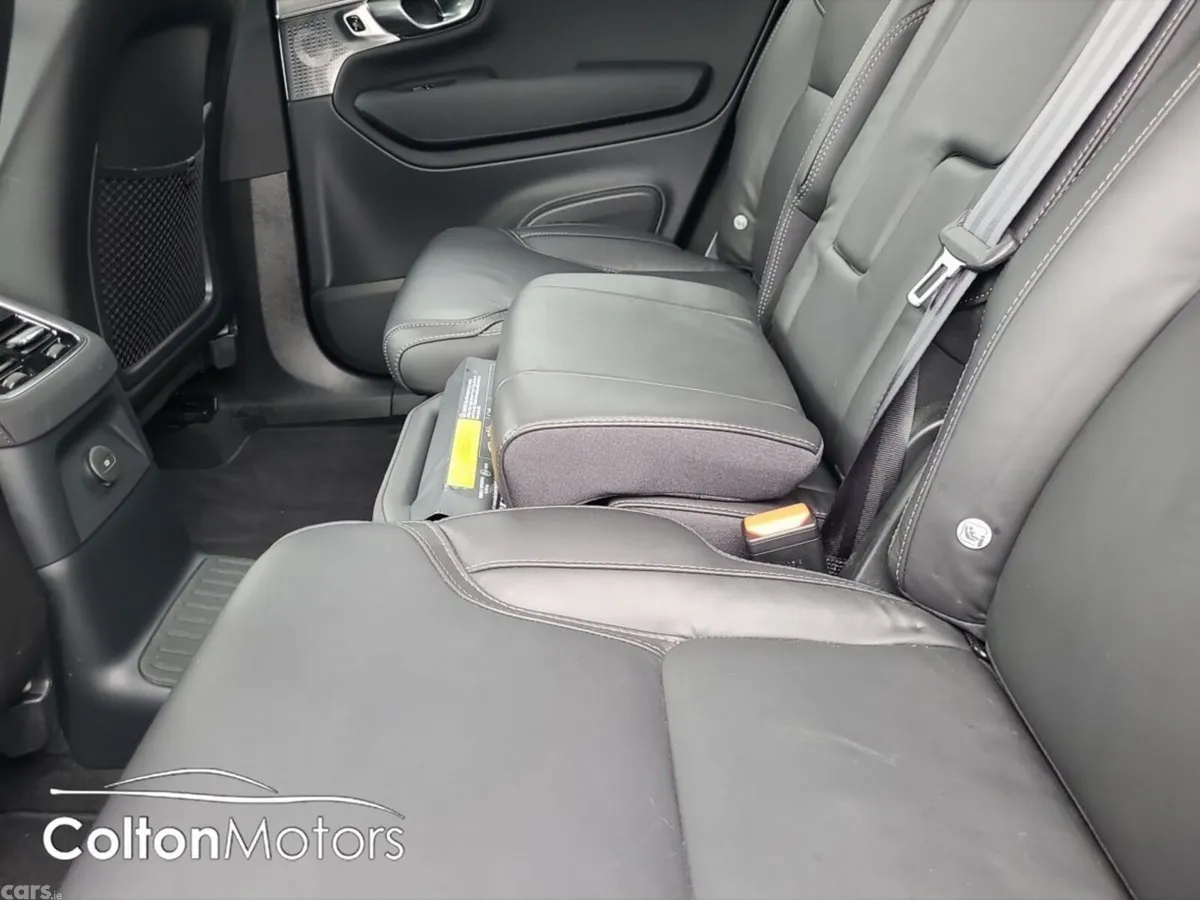 Volvo XC90 SUV, Petrol Plug-in Hybrid, 2025, Grey