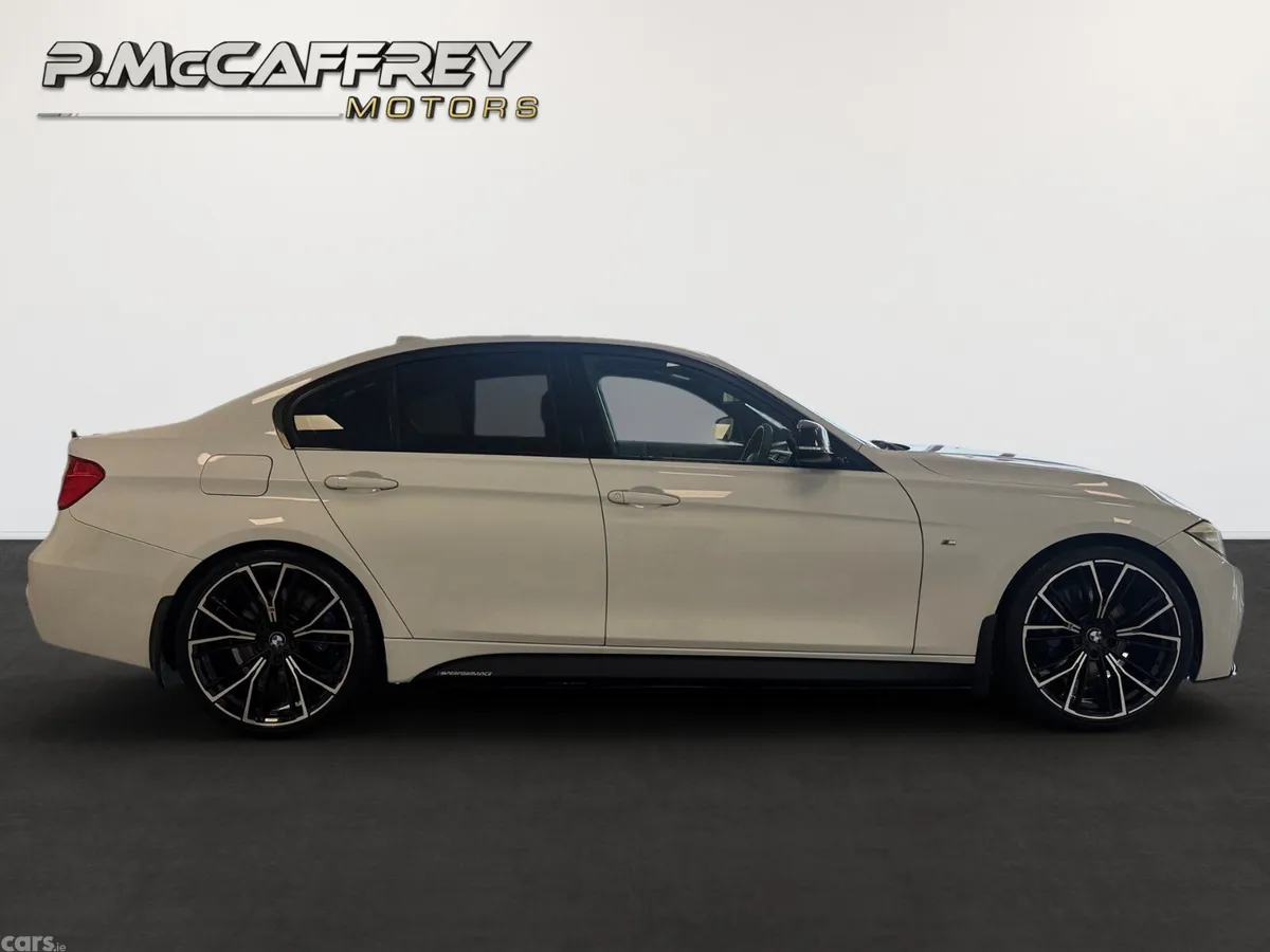 BMW 3-Series Saloon, Diesel, 2016, White