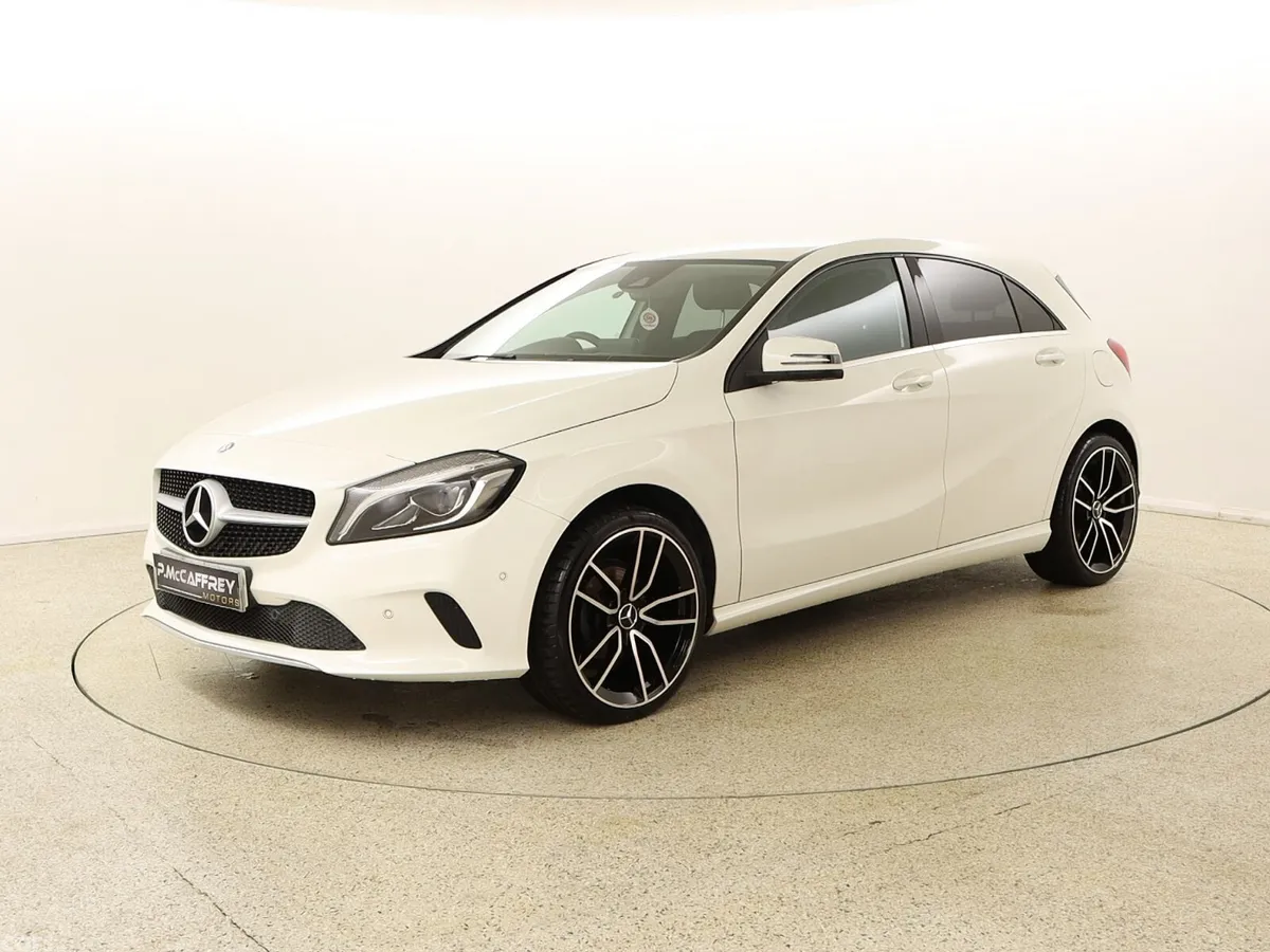 Mercedes-Benz A-Class Hatchback, Diesel, 2015, White