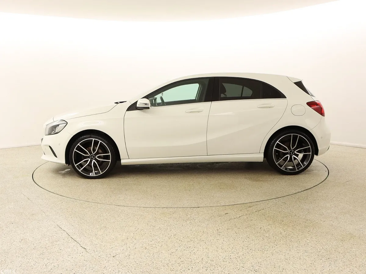 Mercedes-Benz A-Class Hatchback, Diesel, 2015, White