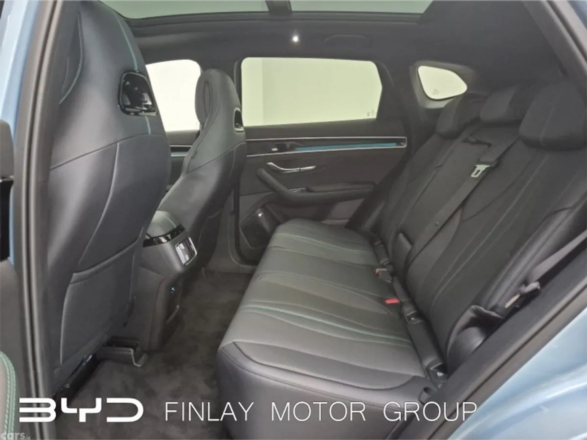 BYD SEAL U SUV, Petrol Plug-in Hybrid, 2027, Blue