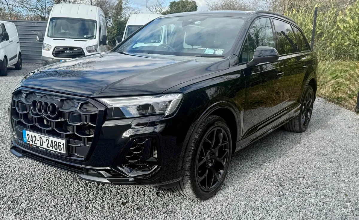 Audi Q7 SUV, Petrol Plug-in Hybrid, 2024, Black