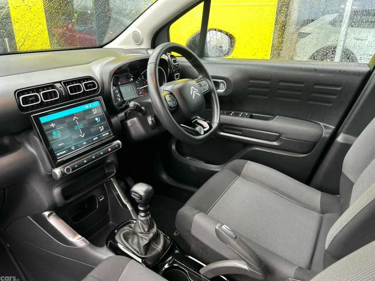 Citroen C3 Aircross Hatchback, Petrol, 2022, Grey