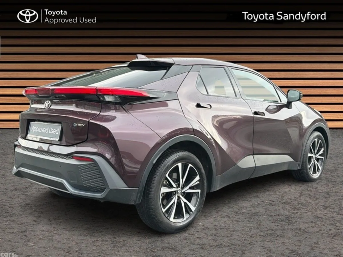 Toyota C-HR SUV, Petrol Hybrid, 2024, Purple