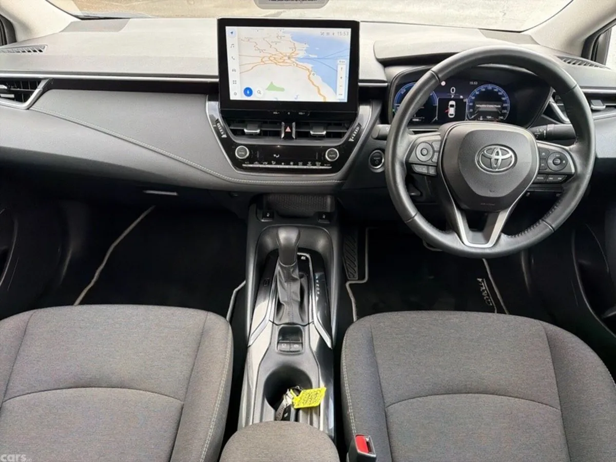 Toyota Corolla Saloon, Petrol Hybrid, 2025, Silver