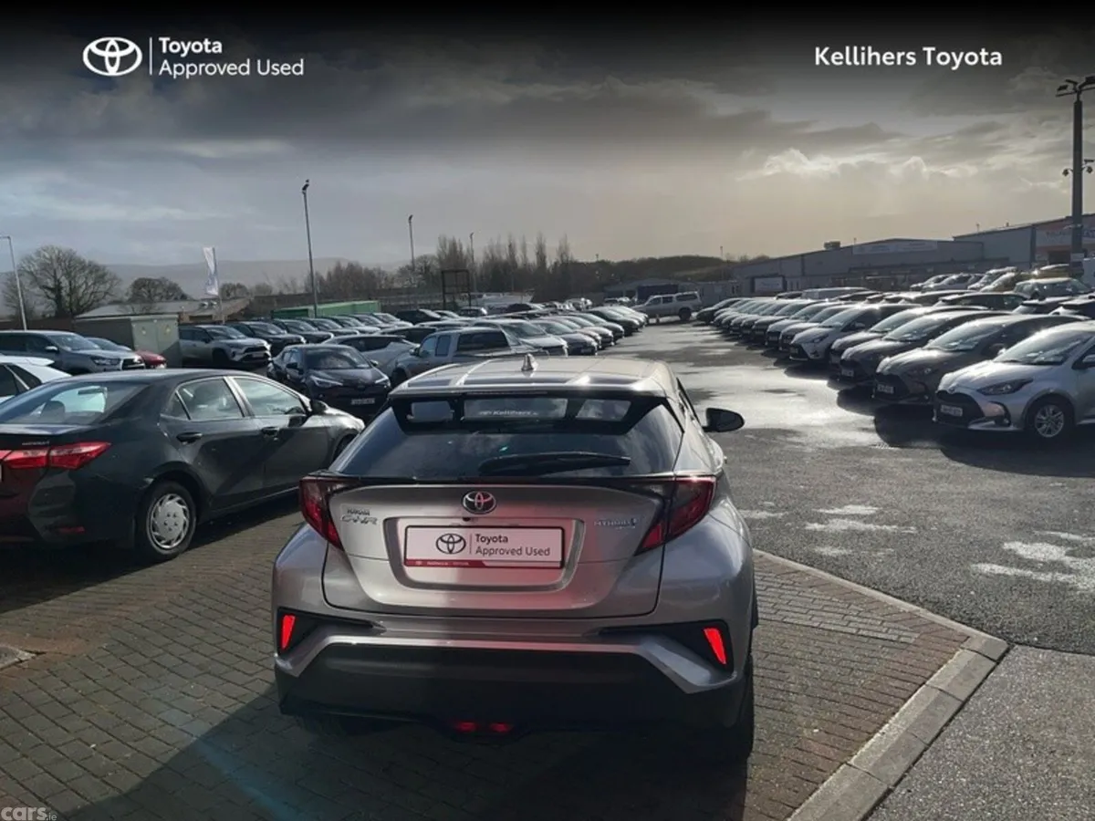 Toyota C-HR SUV, Petrol Hybrid, 2022, Grey