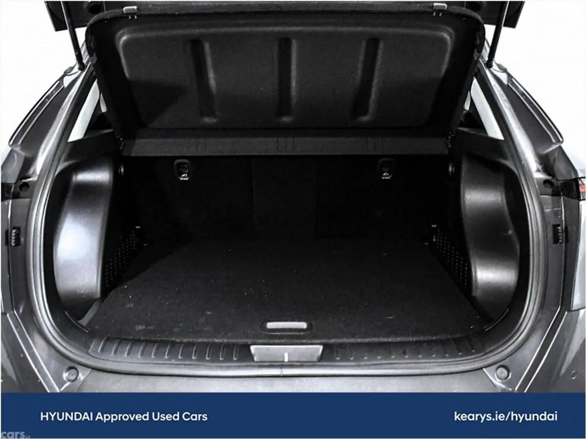 Hyundai KONA SUV, Petrol, 2024, Grey