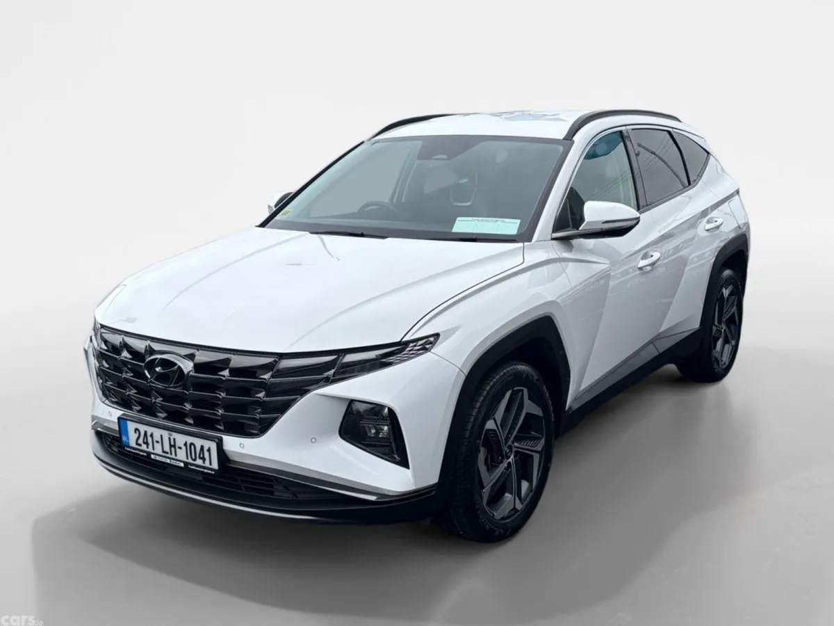 Hyundai Tucson SUV, Petrol Hybrid, 2024, White