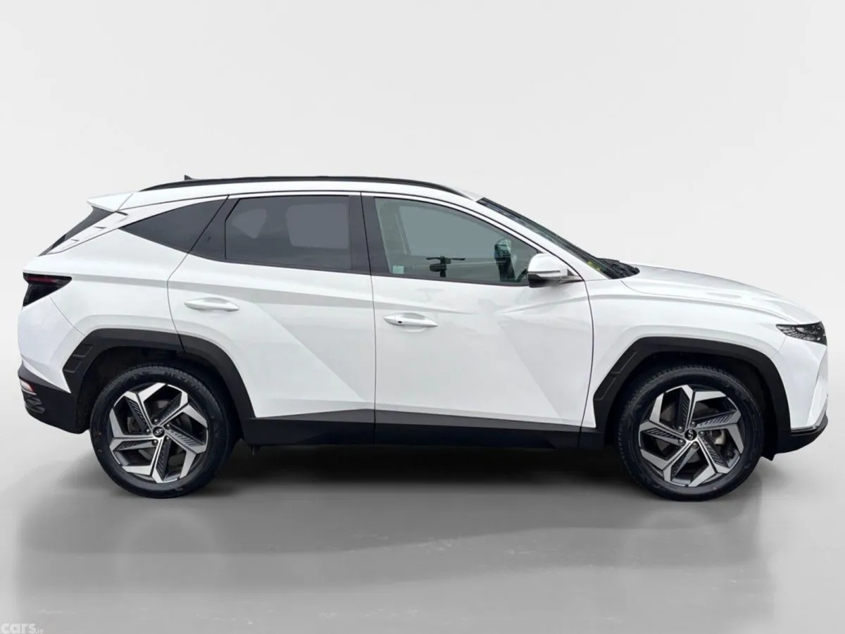 Hyundai Tucson SUV, Petrol Hybrid, 2024, White