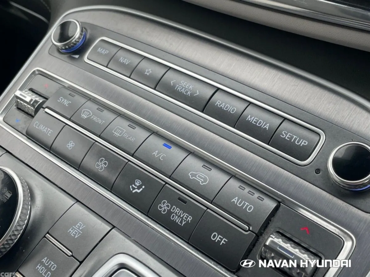 Hyundai Santa Fe SUV, Petrol Plug-in Hybrid, 2021, Grey