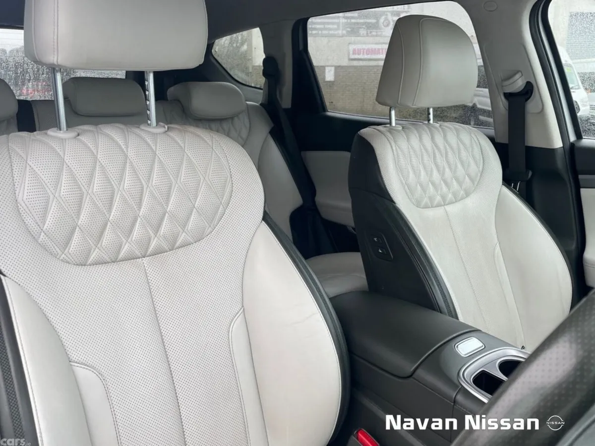 Hyundai Santa Fe SUV, Petrol Plug-in Hybrid, 2021, Grey