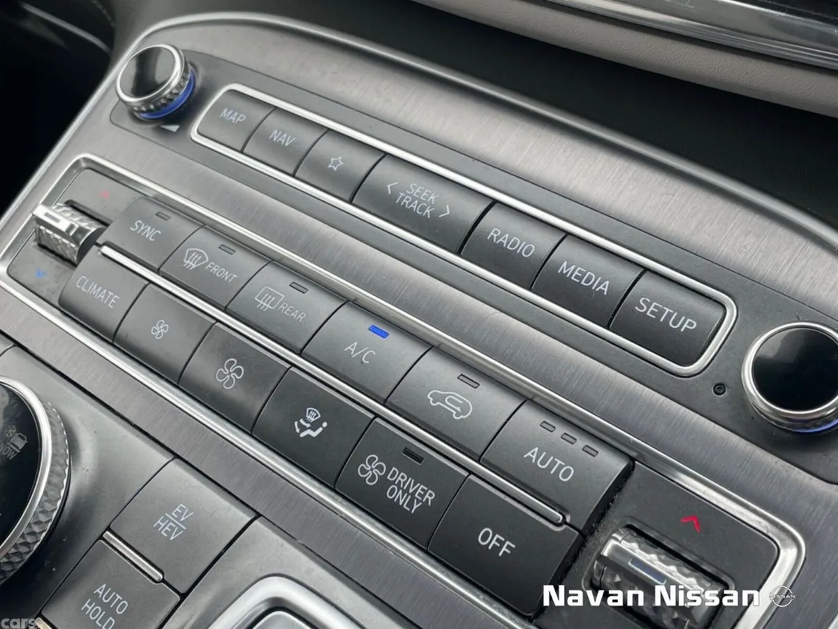 Hyundai Santa Fe SUV, Petrol Plug-in Hybrid, 2021, Grey