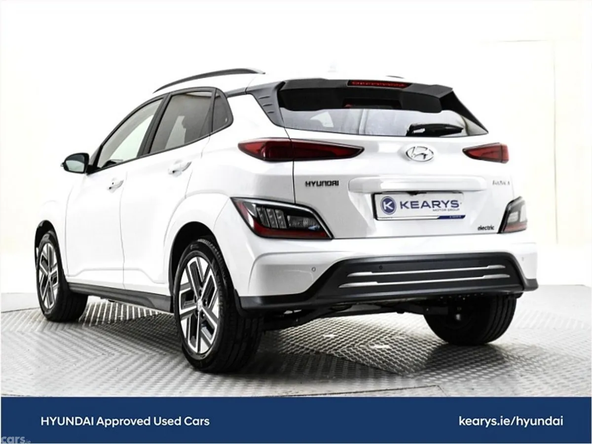 Hyundai KONA SUV, Electric, 2023, White