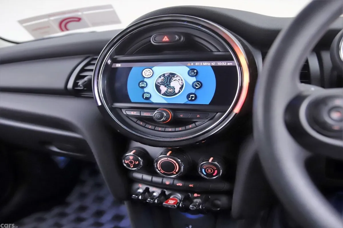 Mini One Hatchback, Petrol, 2020, Green