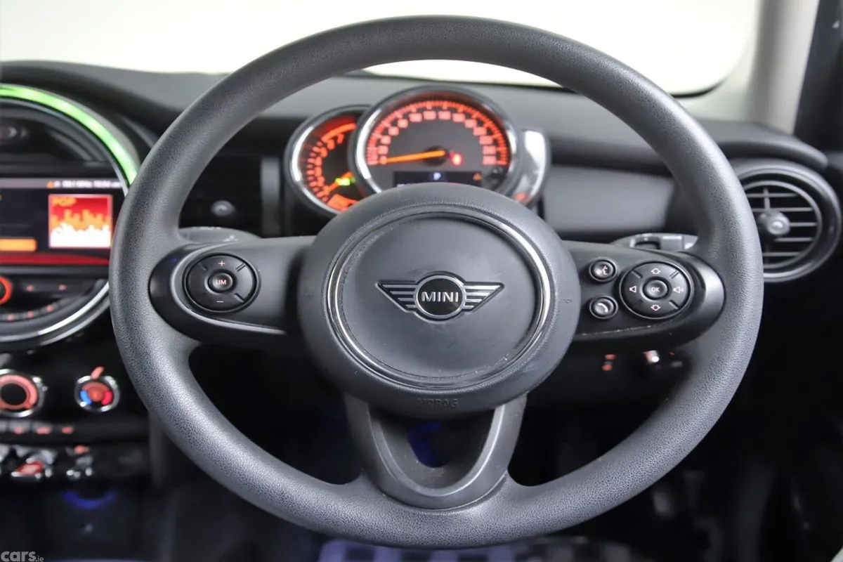Mini One Hatchback, Petrol, 2020, Green