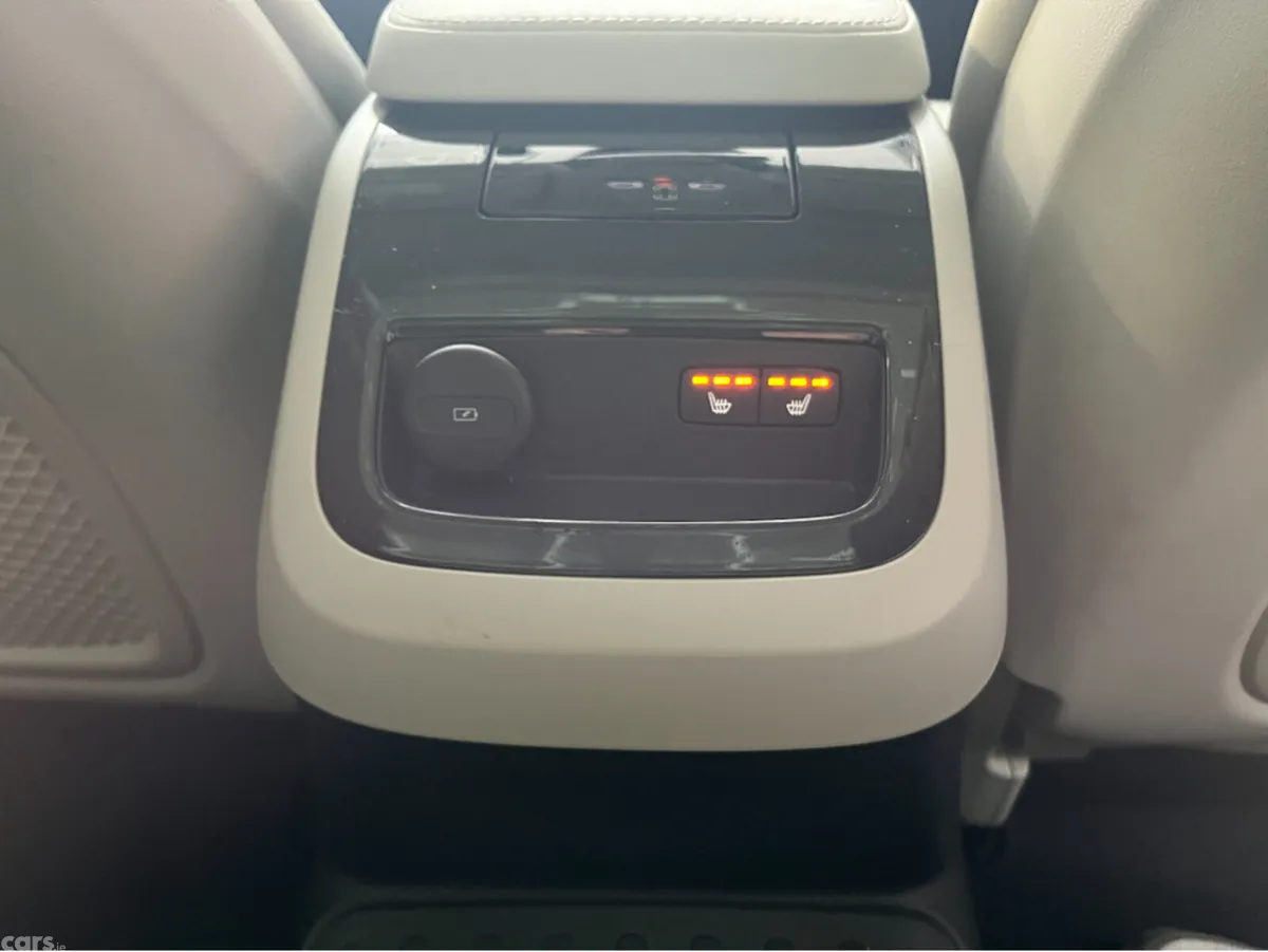 Volvo V60 Estate, Petrol Plug-in Hybrid, 2024, White