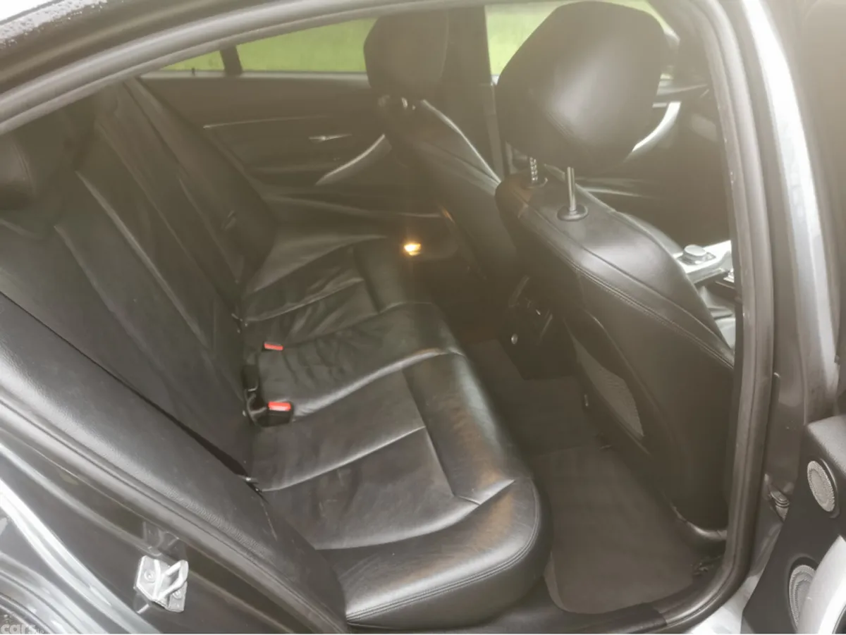 BMW 3-Series Saloon, Petrol Plug-in Hybrid, 2017, Grey