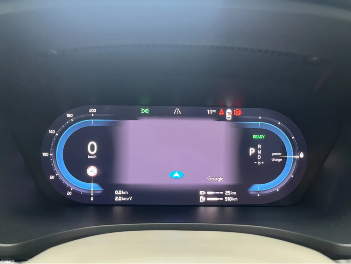 Volvo V60 Estate, Petrol Plug-in Hybrid, 2024, White