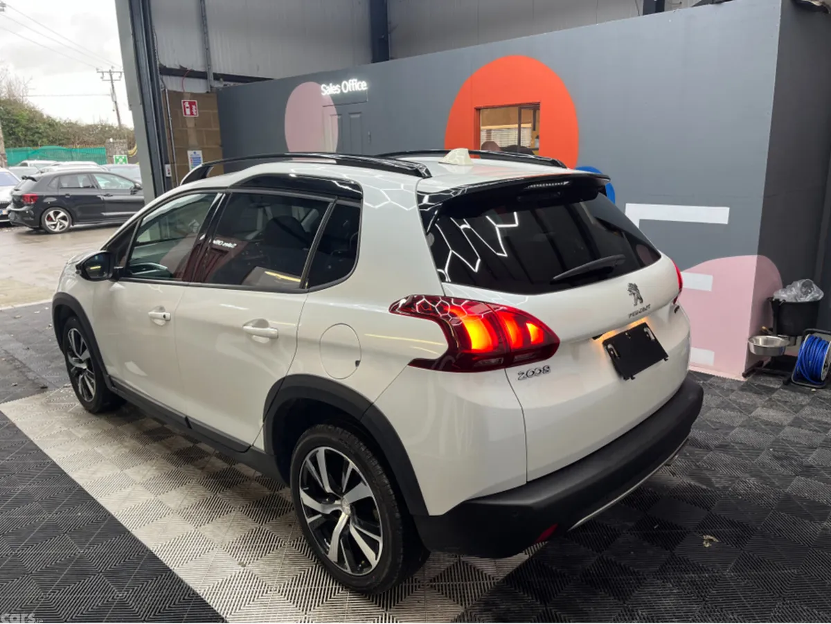 Peugeot 2008 SUV, Petrol, 2018, White