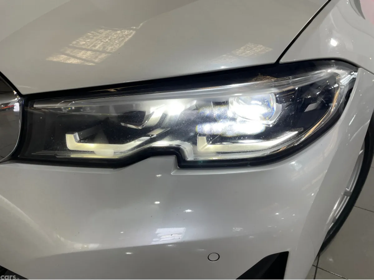 BMW 3-Series Saloon, Diesel, 2021, White