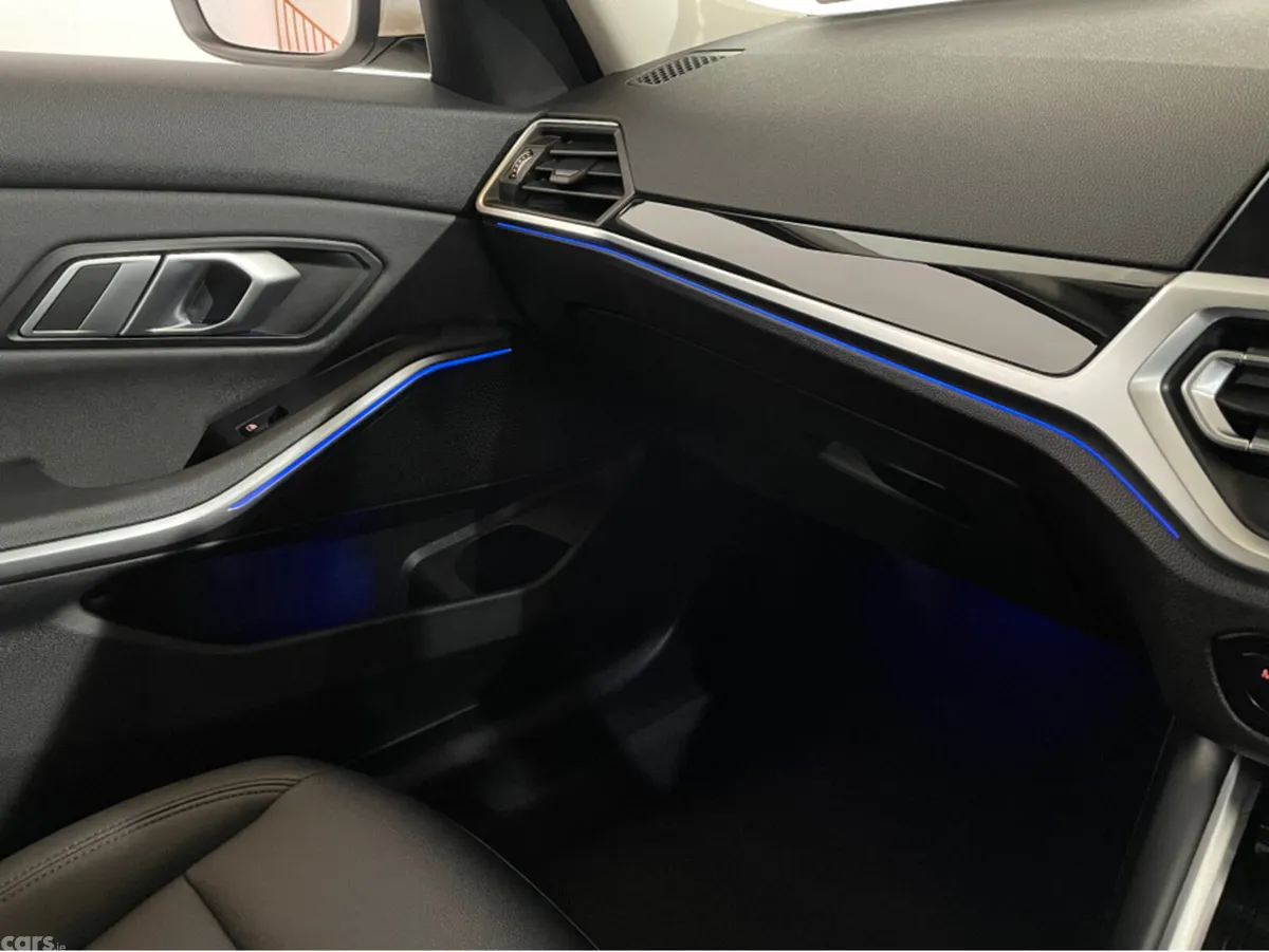 BMW 3-Series Saloon, Diesel, 2021, White