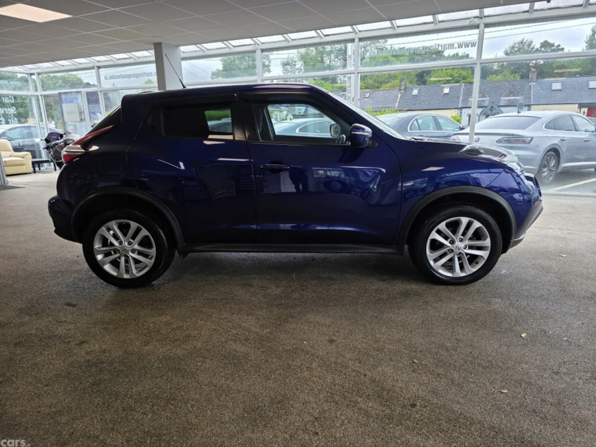Nissan Juke Hatchback, Diesel, 2015, Blue