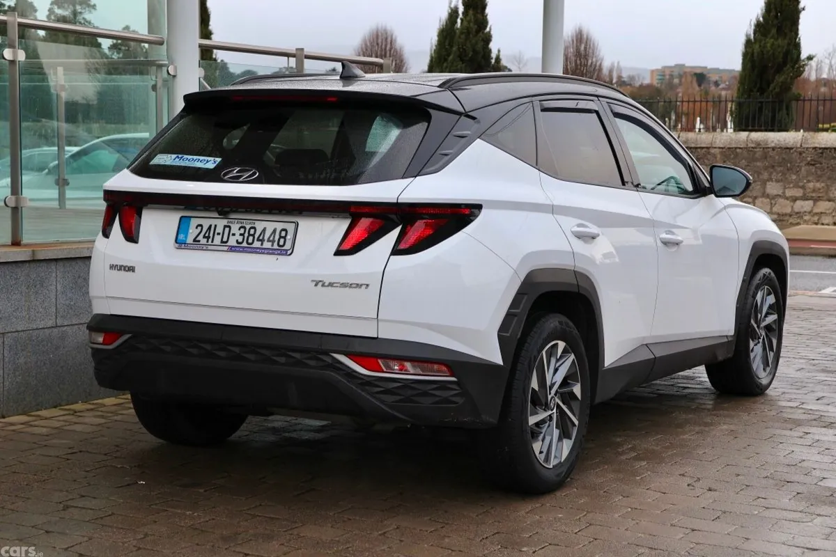 Hyundai Tucson SUV, Diesel, 2024, White